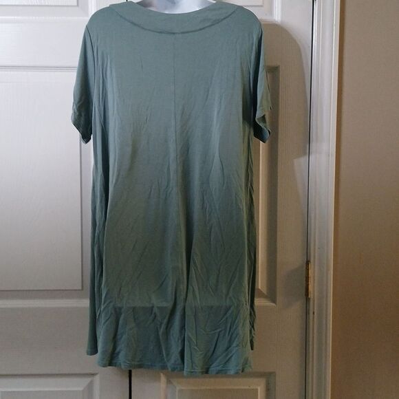 Monnuro soft  bluish green short sleeve oversized  tunic  Sz 1X  EUC - Picture 4 of 7
